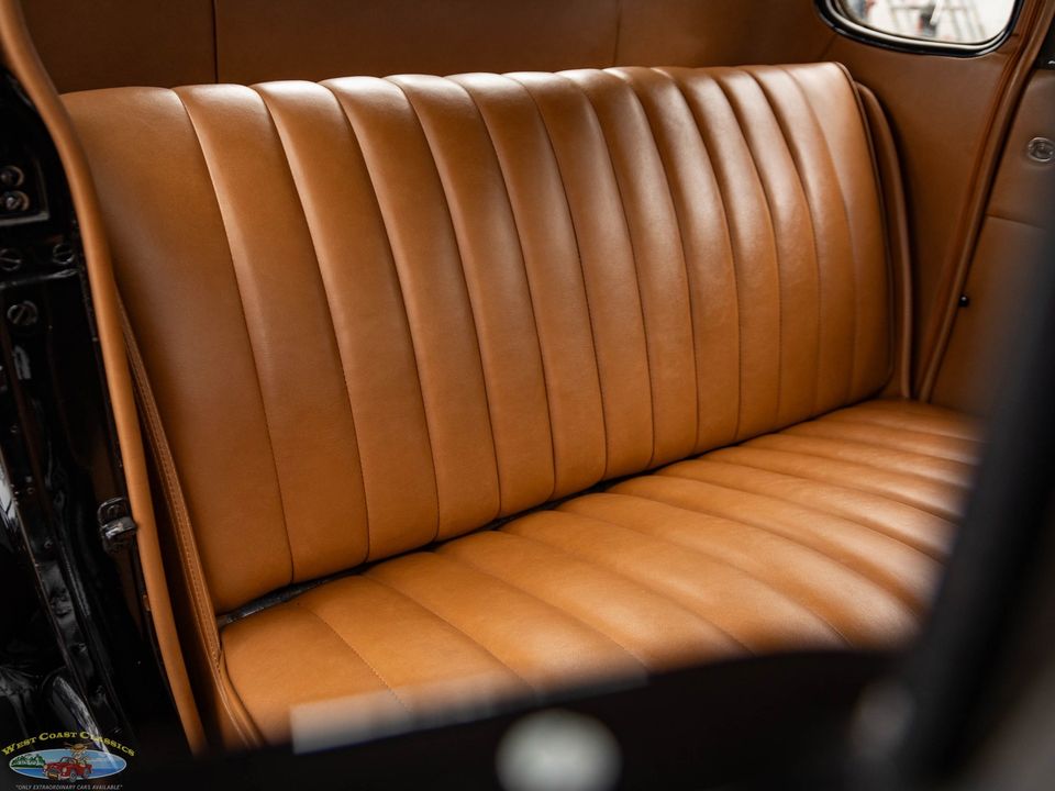 1930 Ford Model A 5 Window