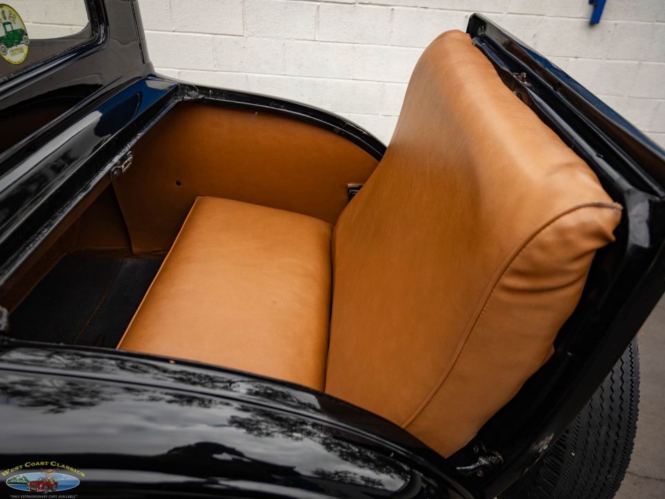 1930 Ford Model A 5 Window