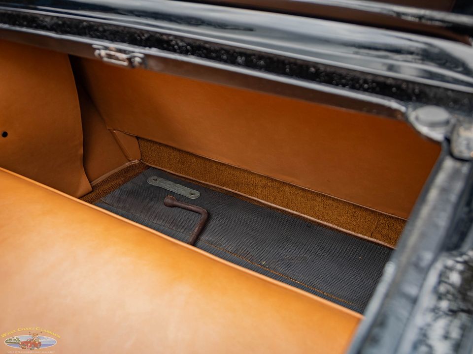1930 Ford Model A 5 Window