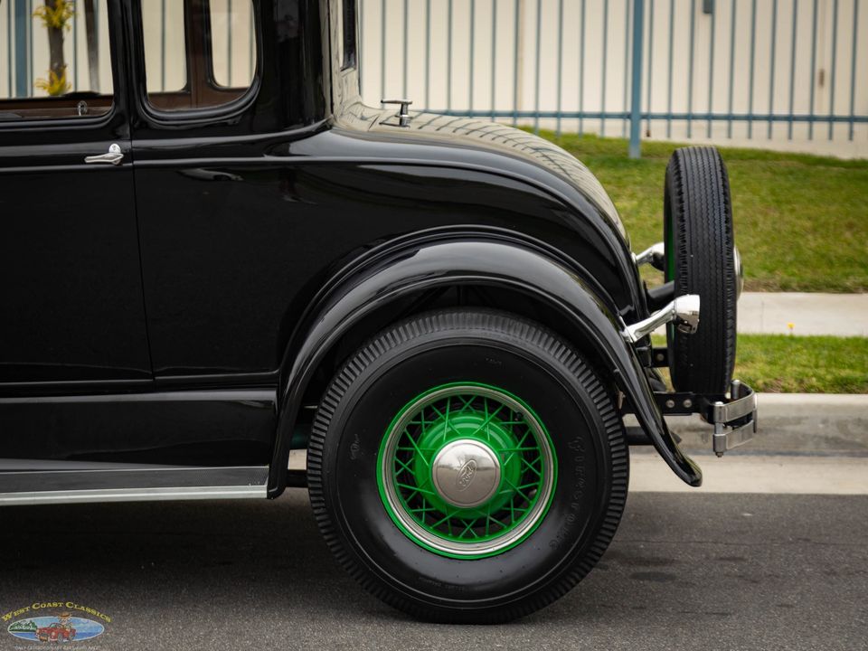 1930 Ford Model A 5 Window