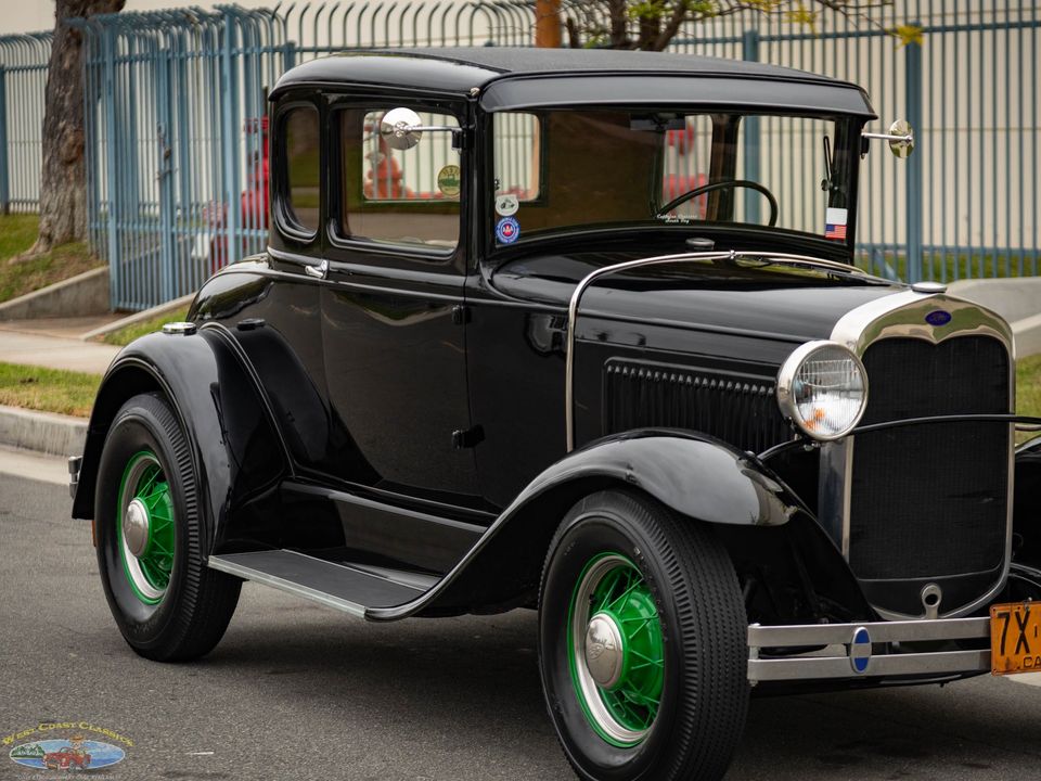 1930 Ford Model A 5 Window