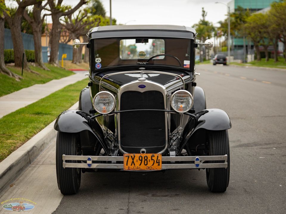 1930 Ford Model A 5 Window