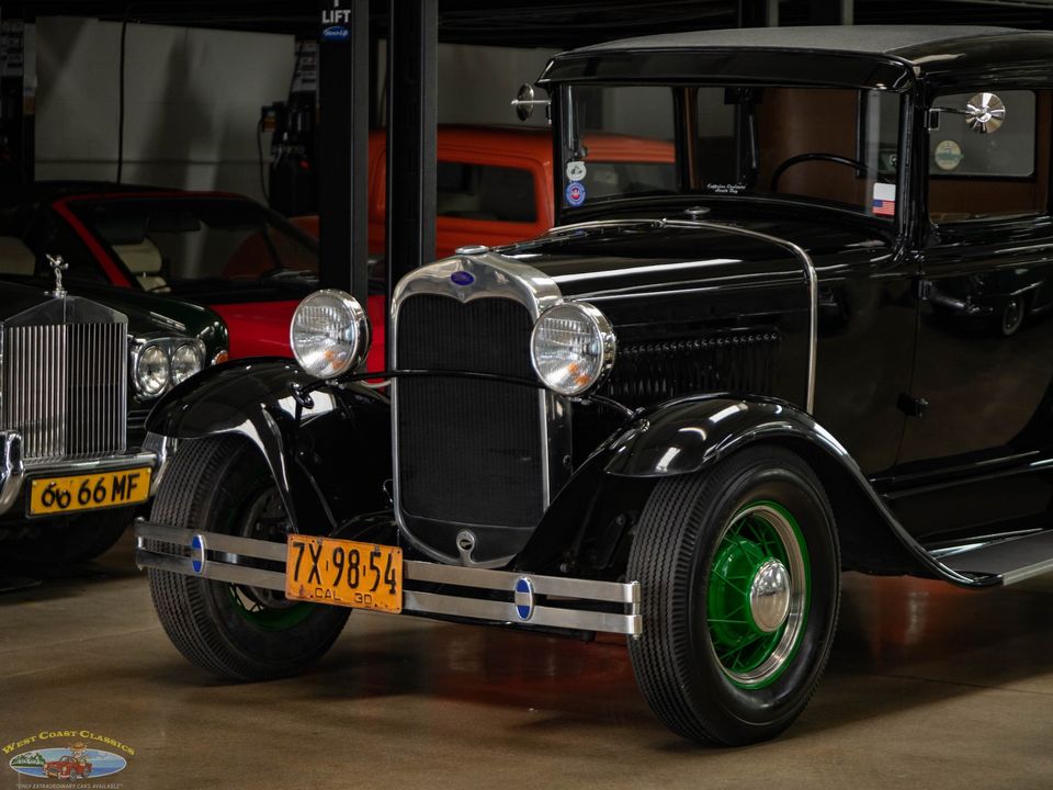 1930 Ford Model A 5 Window