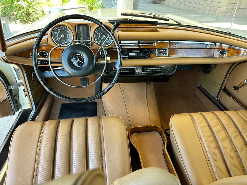 1969 Mercedes-Benz 280SE