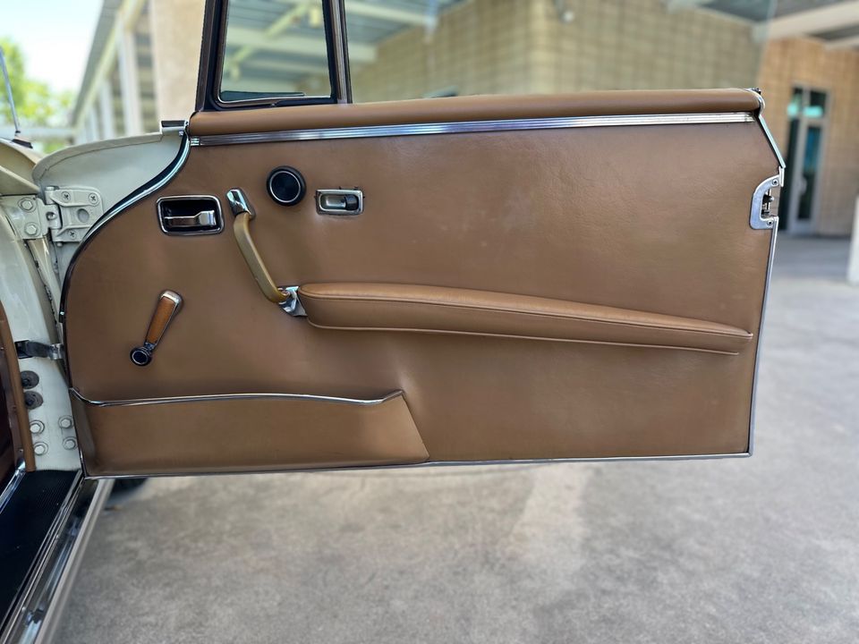 1969 Mercedes-Benz 280SE