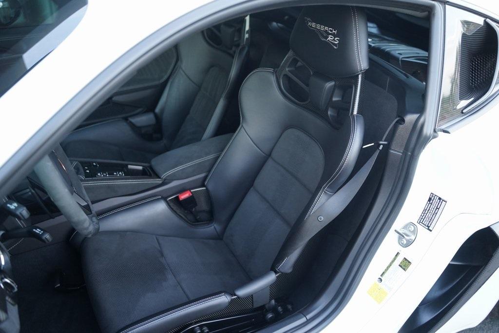 2024 Porsche 718 Cayman