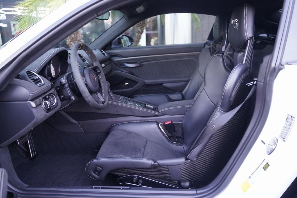 2024 Porsche 718 Cayman
