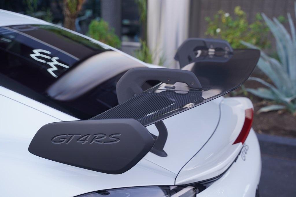 2024 Porsche 718 Cayman