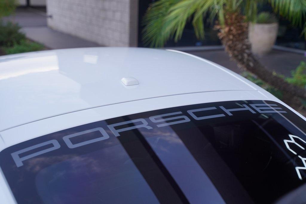 2024 Porsche 718 Cayman
