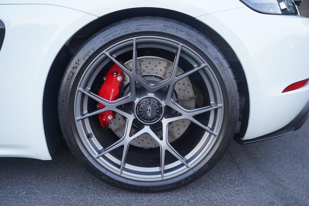 2024 Porsche 718 Cayman