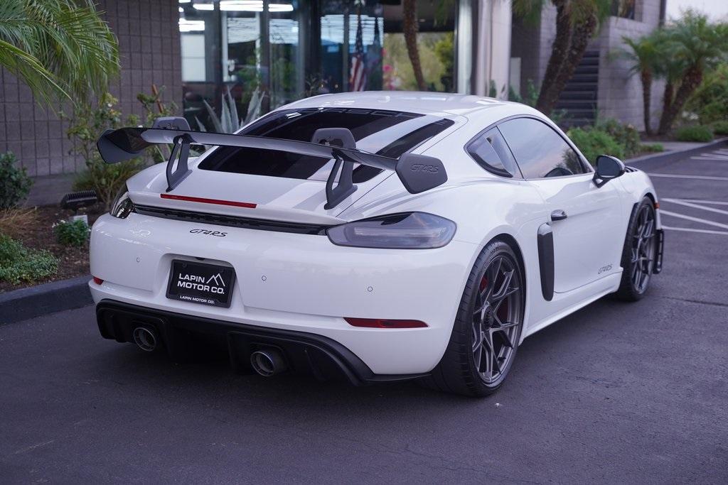 2024 Porsche 718 Cayman