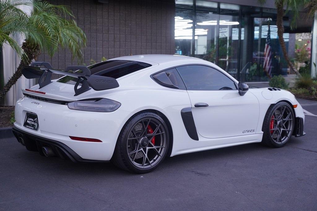 2024 Porsche 718 Cayman