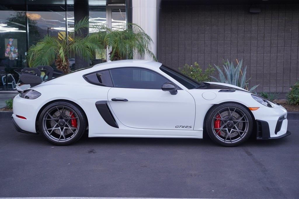 2024 Porsche 718 Cayman
