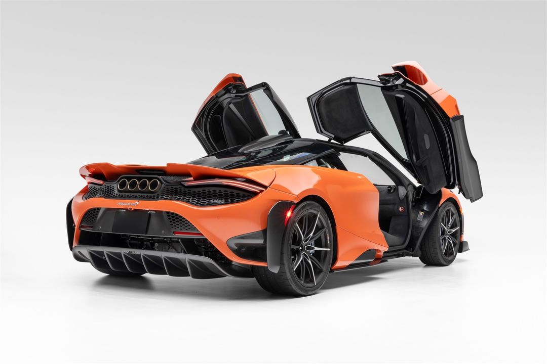 2021 McLaren 765LT