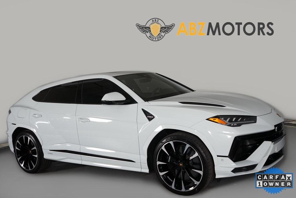 2024 Lamborghini Urus