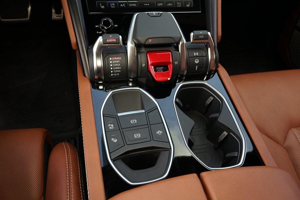 2024 Lamborghini Urus