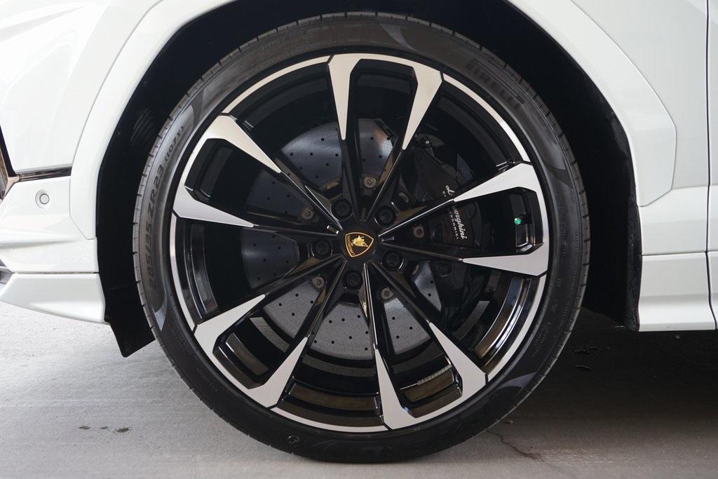 2024 Lamborghini Urus
