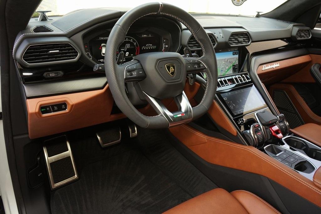 2024 Lamborghini Urus