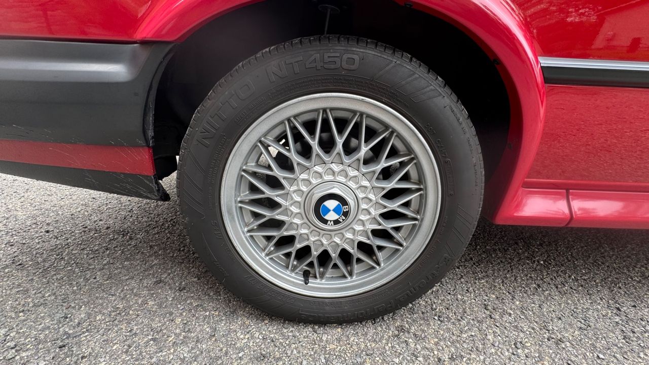 1988 BMW 3 Series