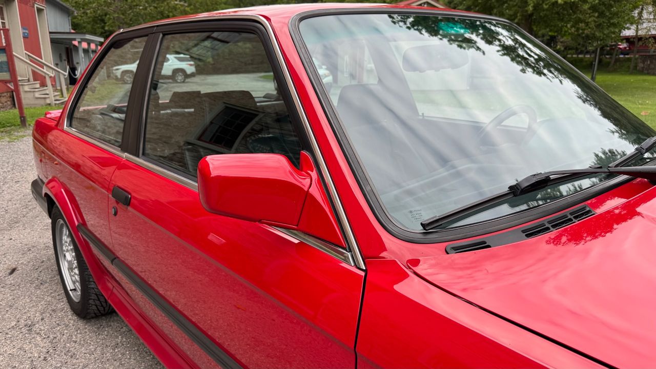 1988 BMW 3 Series