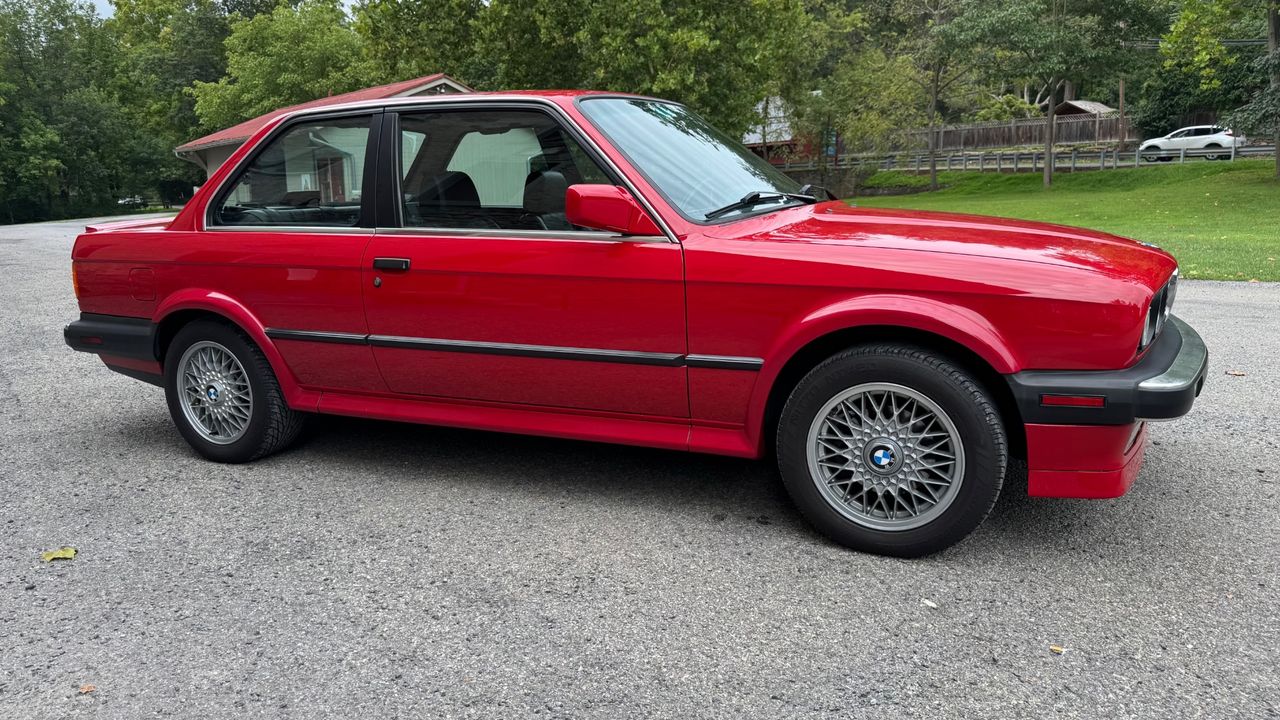 1988 BMW 3 Series
