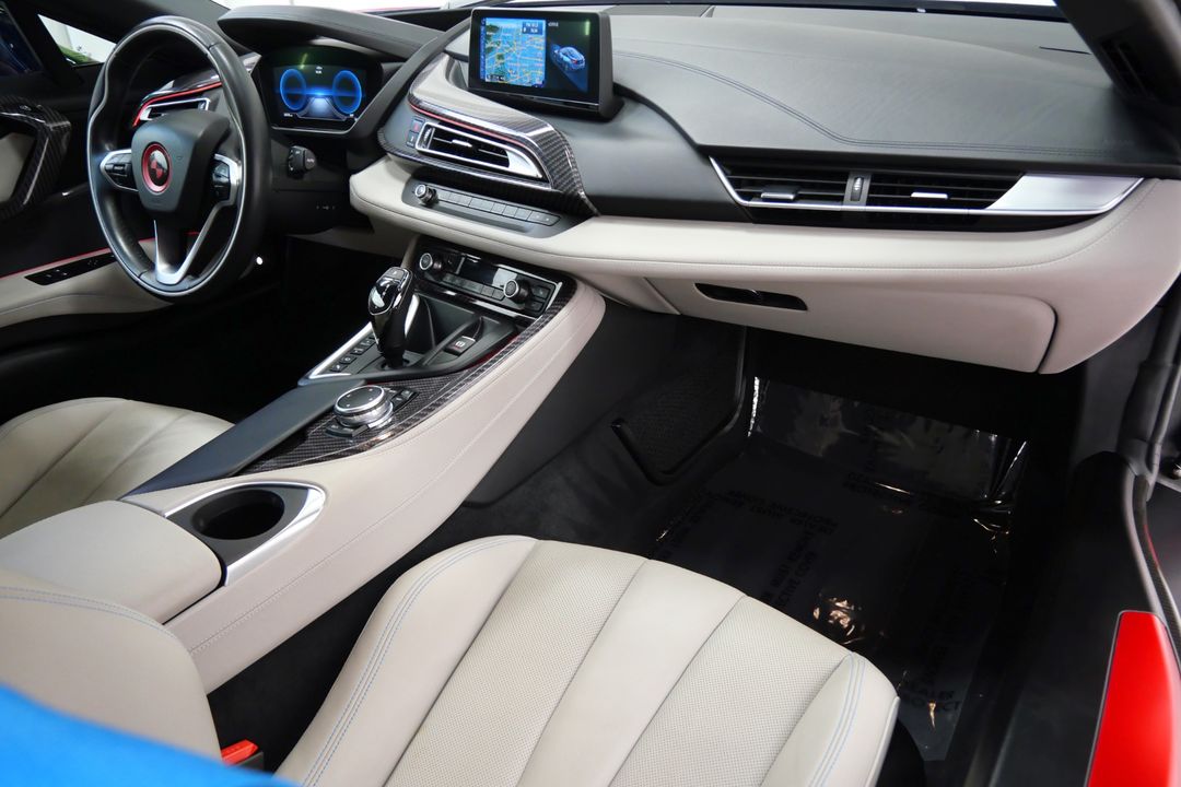 2015 BMW i8
