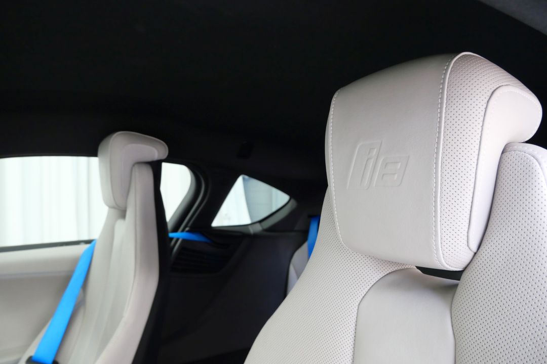 2015 BMW i8