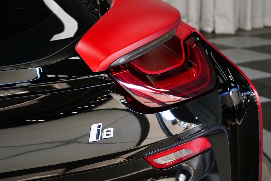 2015 BMW i8
