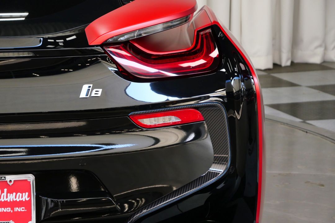 2015 BMW i8