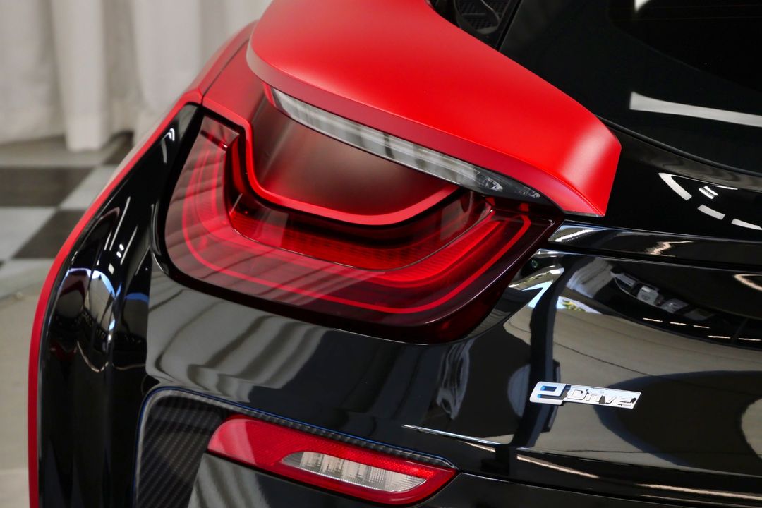 2015 BMW i8