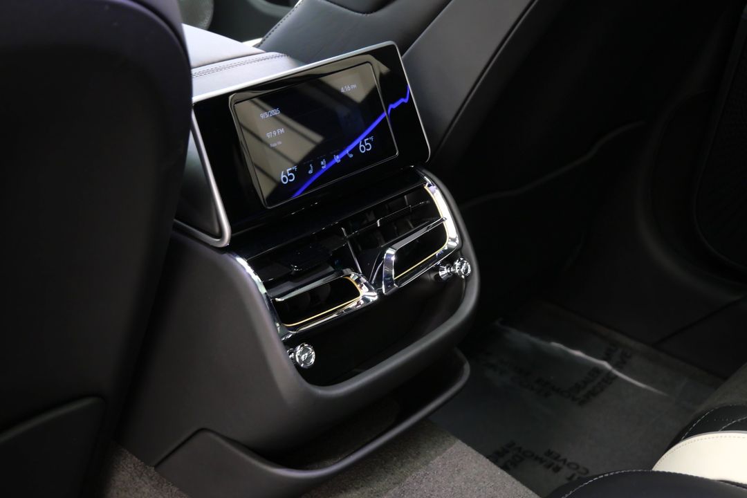 2024 Bentley Flying Spur