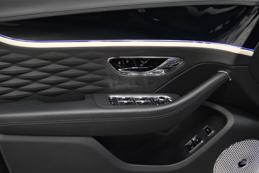 2024 Bentley Flying Spur