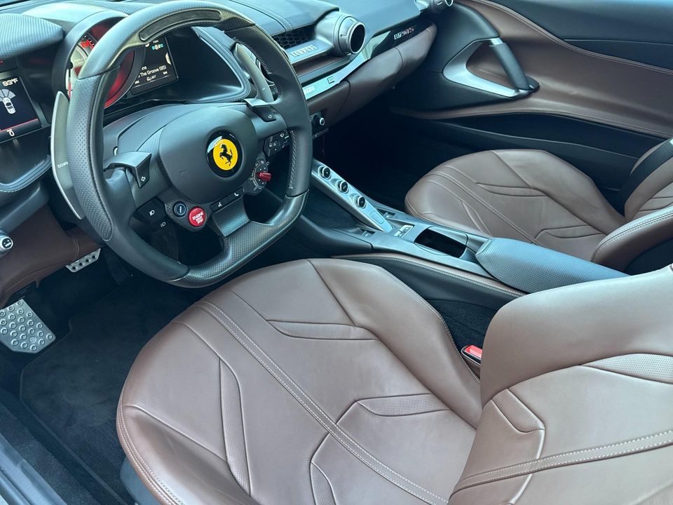 2022 Ferrari 812 GTS