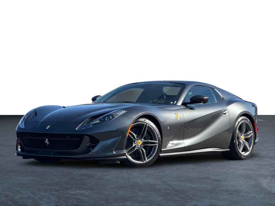 2022 Ferrari 812 GTS