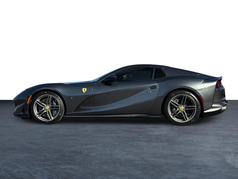 2022 Ferrari 812 GTS