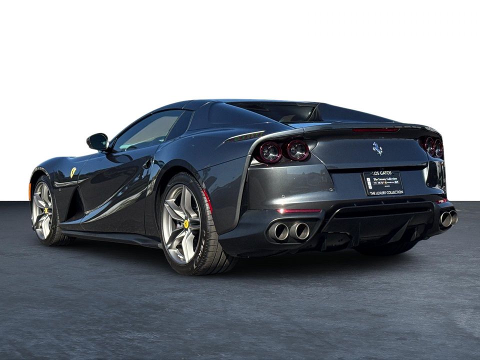2022 Ferrari 812 GTS