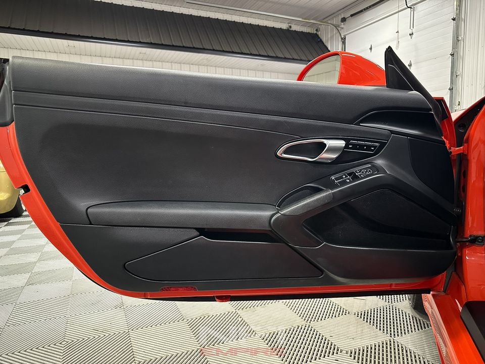 2017 Porsche 718 Boxster