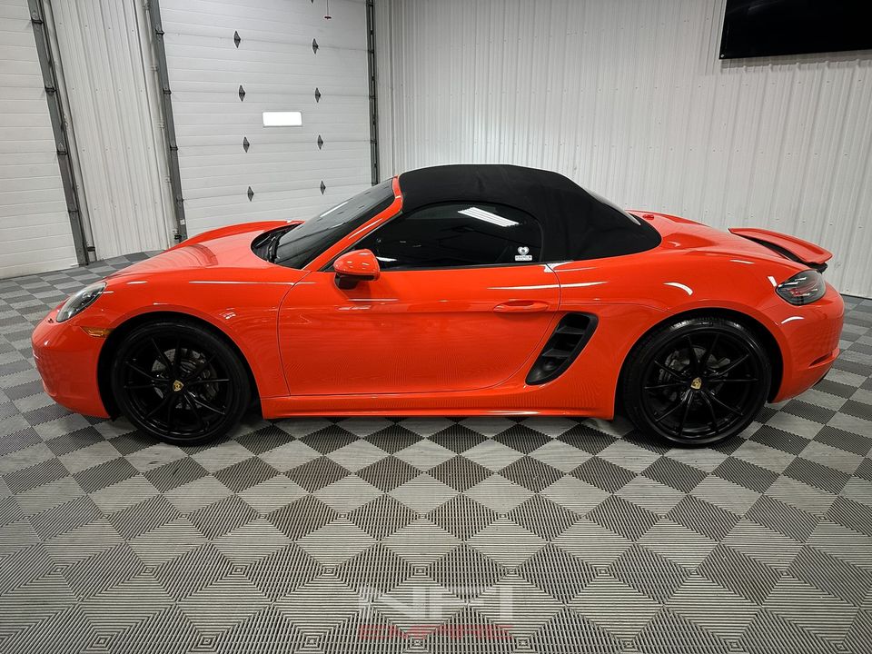 2017 Porsche 718 Boxster