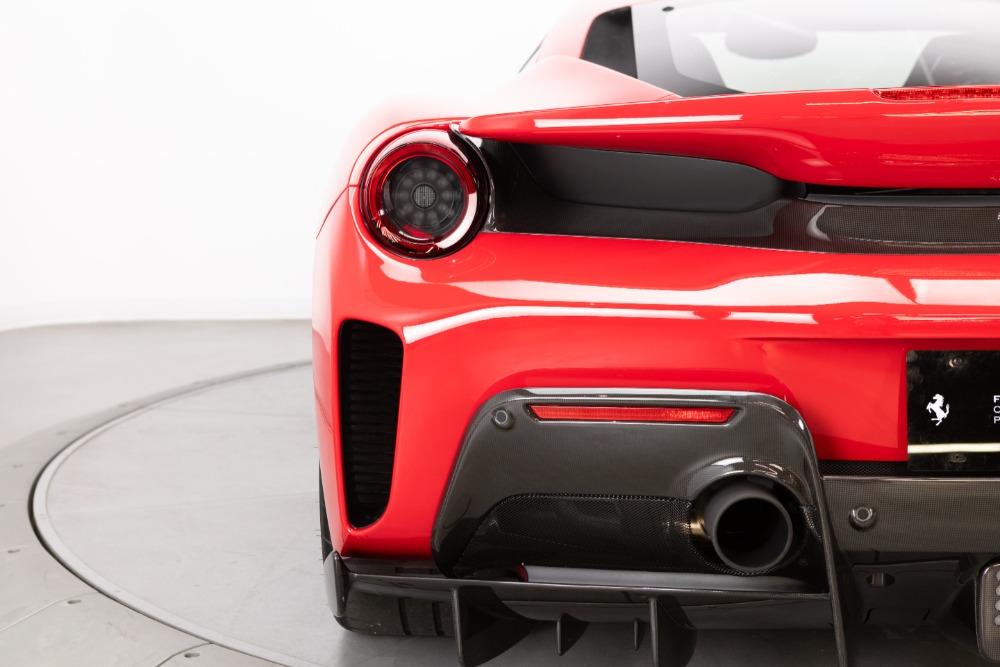 2020 Ferrari 488 Pista