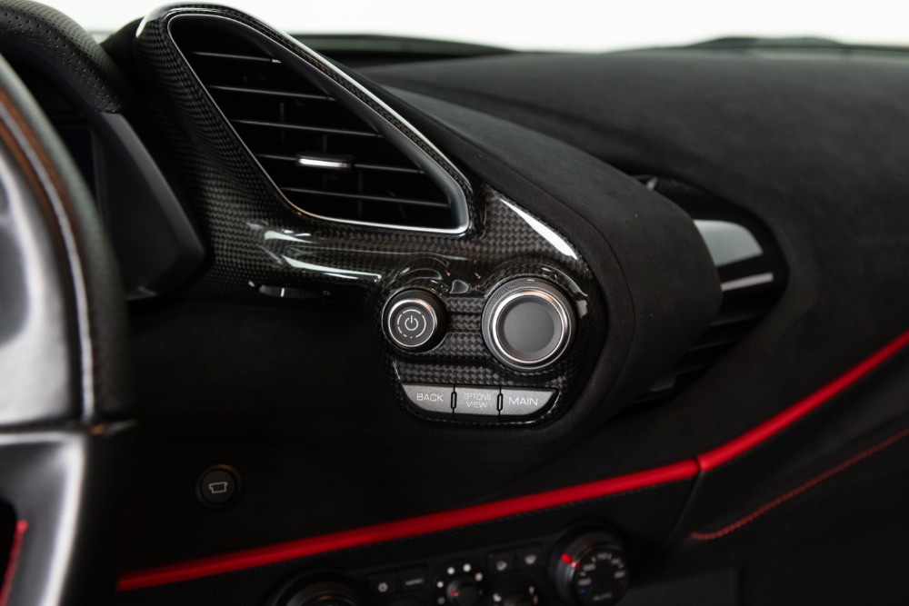 2020 Ferrari 488 Pista