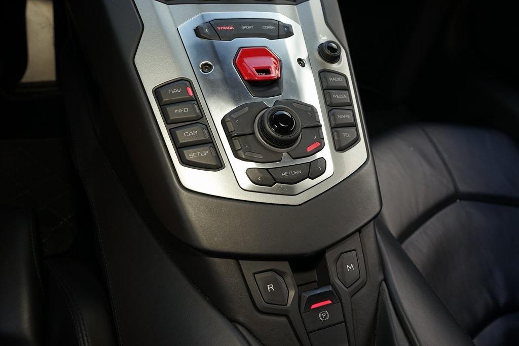 2012 Lamborghini Aventador