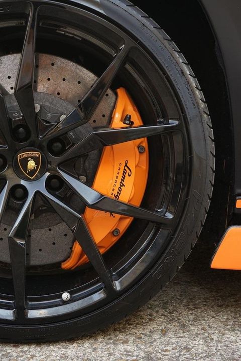 2012 Lamborghini Aventador
