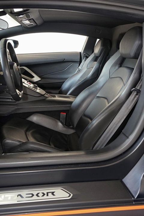 2012 Lamborghini Aventador
