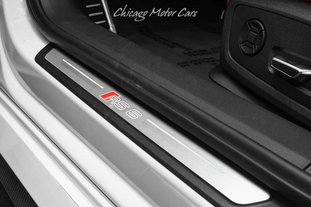 2024 Audi RS 6 Avant