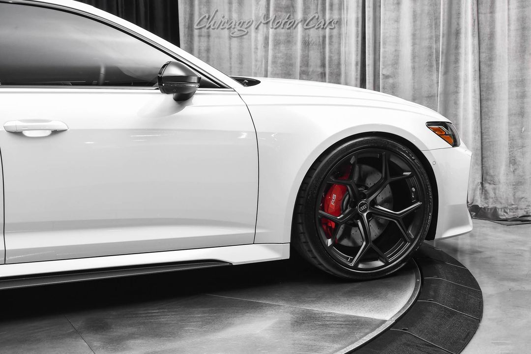 2024 Audi RS 6 Avant