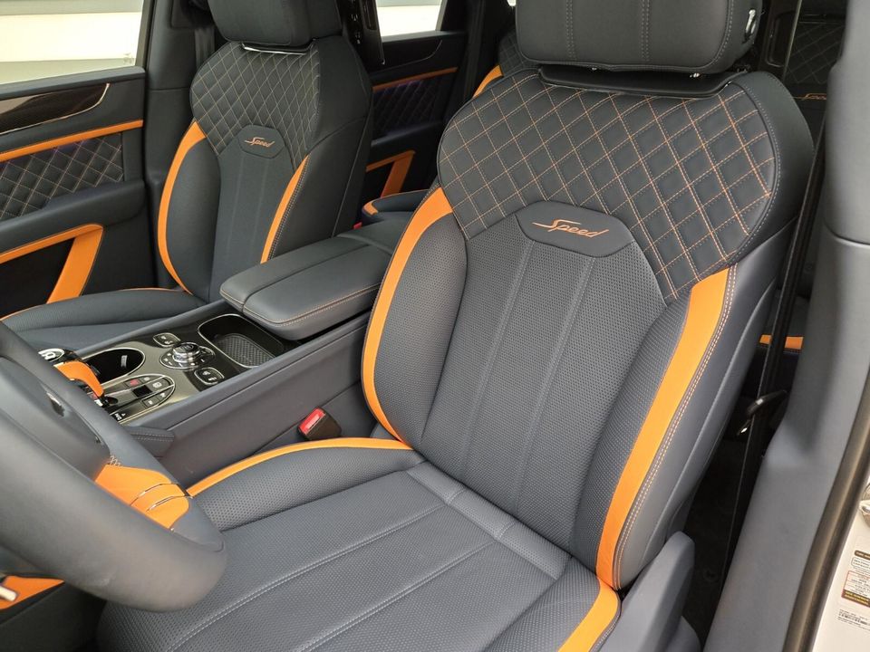 2023 Bentley Bentayga
