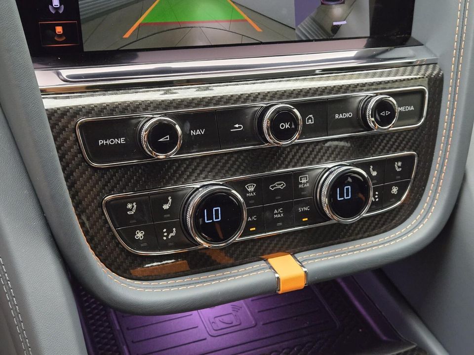2023 Bentley Bentayga