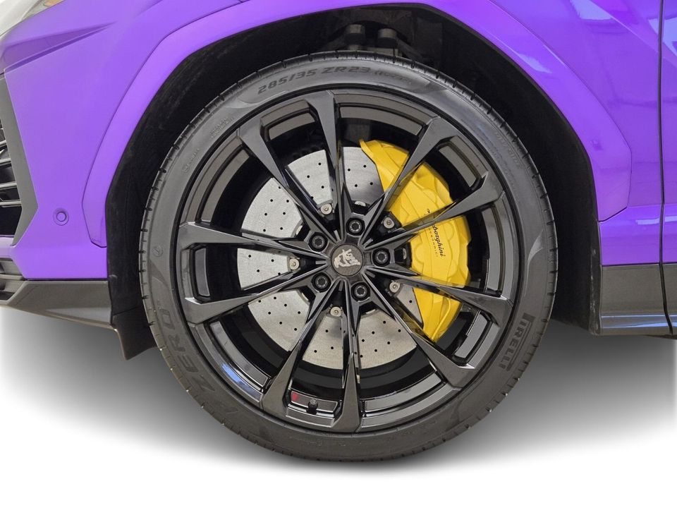 2022 Lamborghini Urus