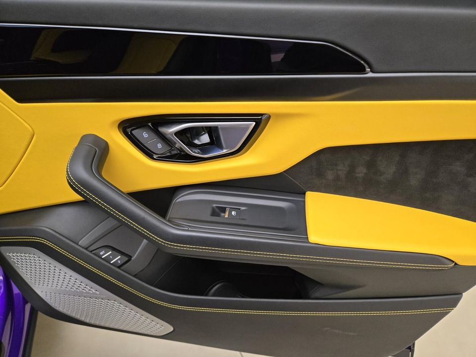 2022 Lamborghini Urus