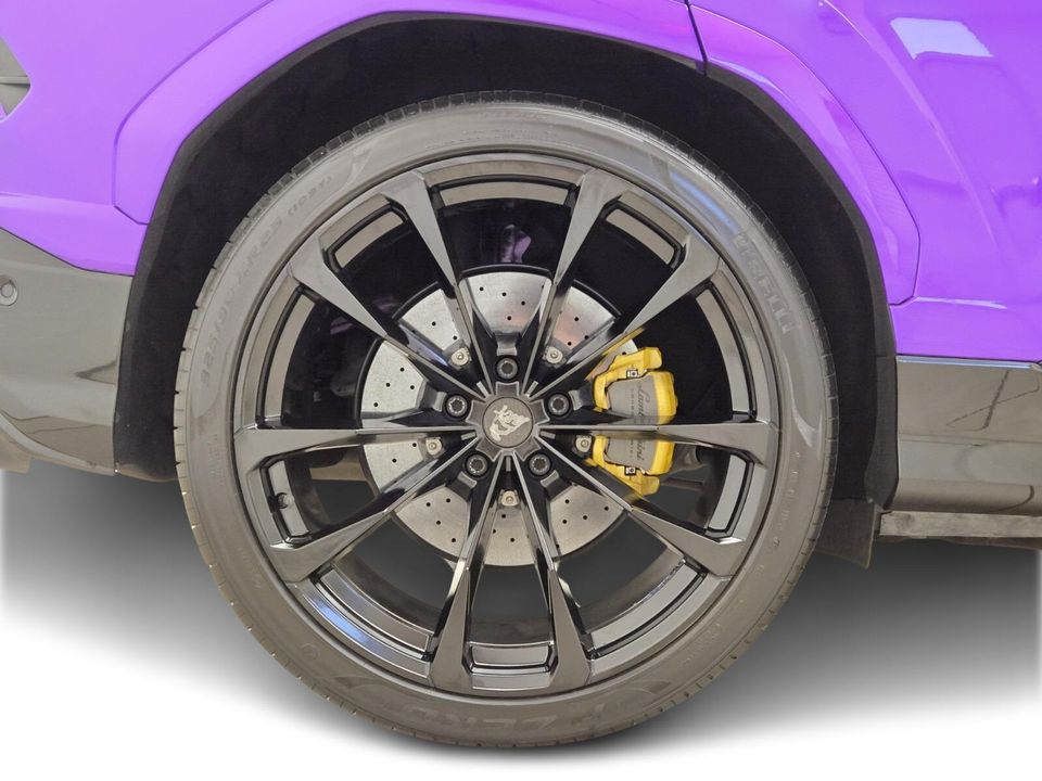 2022 Lamborghini Urus